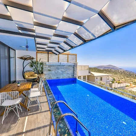3 Bedrooms With Sea View Private Pool And Jacuzzi At 3 Km Away From The Hotel Kas